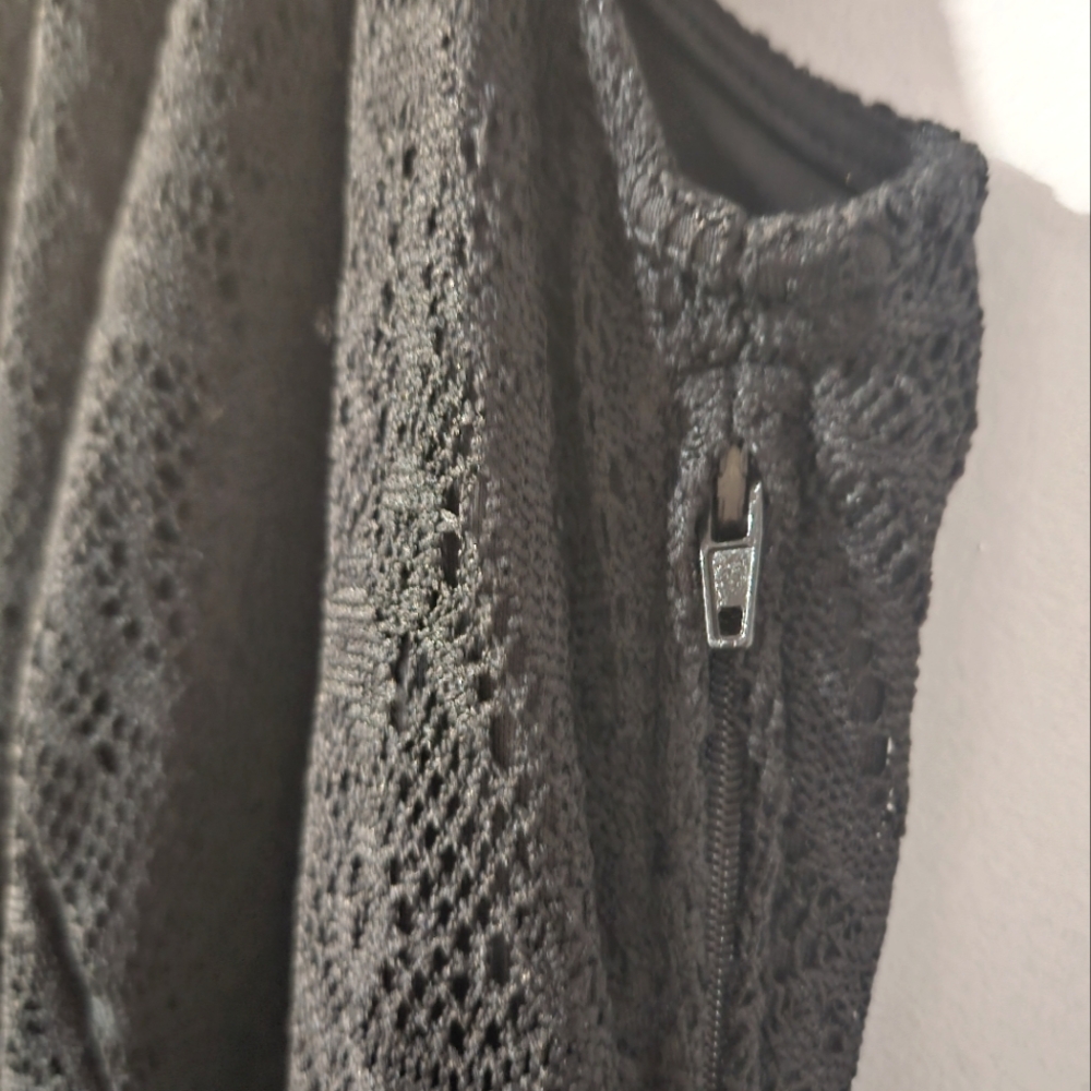 Wet Seal Black Sleeveless Crochet Lace Cut-out Dress 3X (size 14/16) - Picture 4 of 6